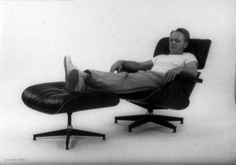 Lounge Chair and Ottoman