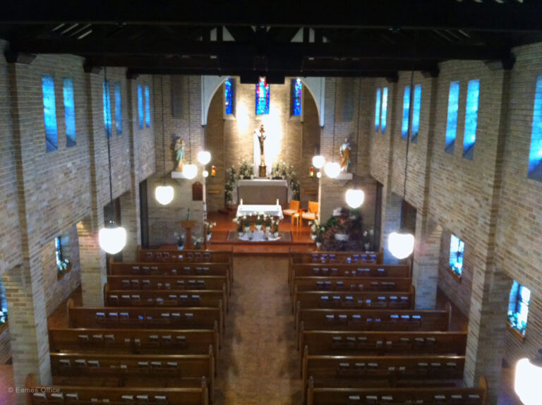ST. MARY’S PARAGOULD: PEWS